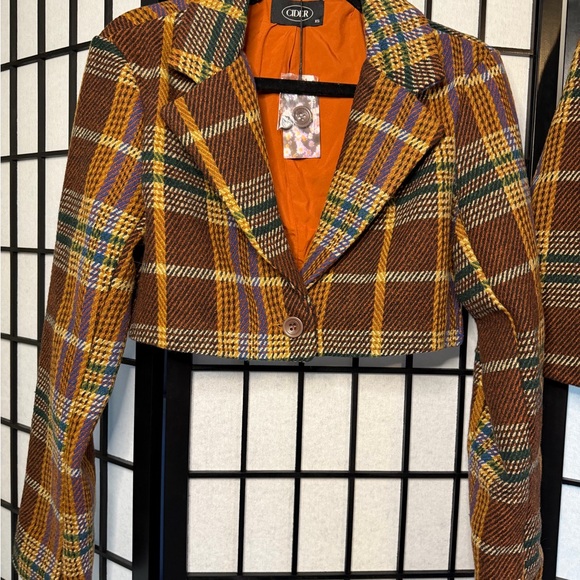 Cider NWT Plaid Brown Cropped Jacket & Skirt Set Xs Top, Size L Skirt - Picture 3 of 8